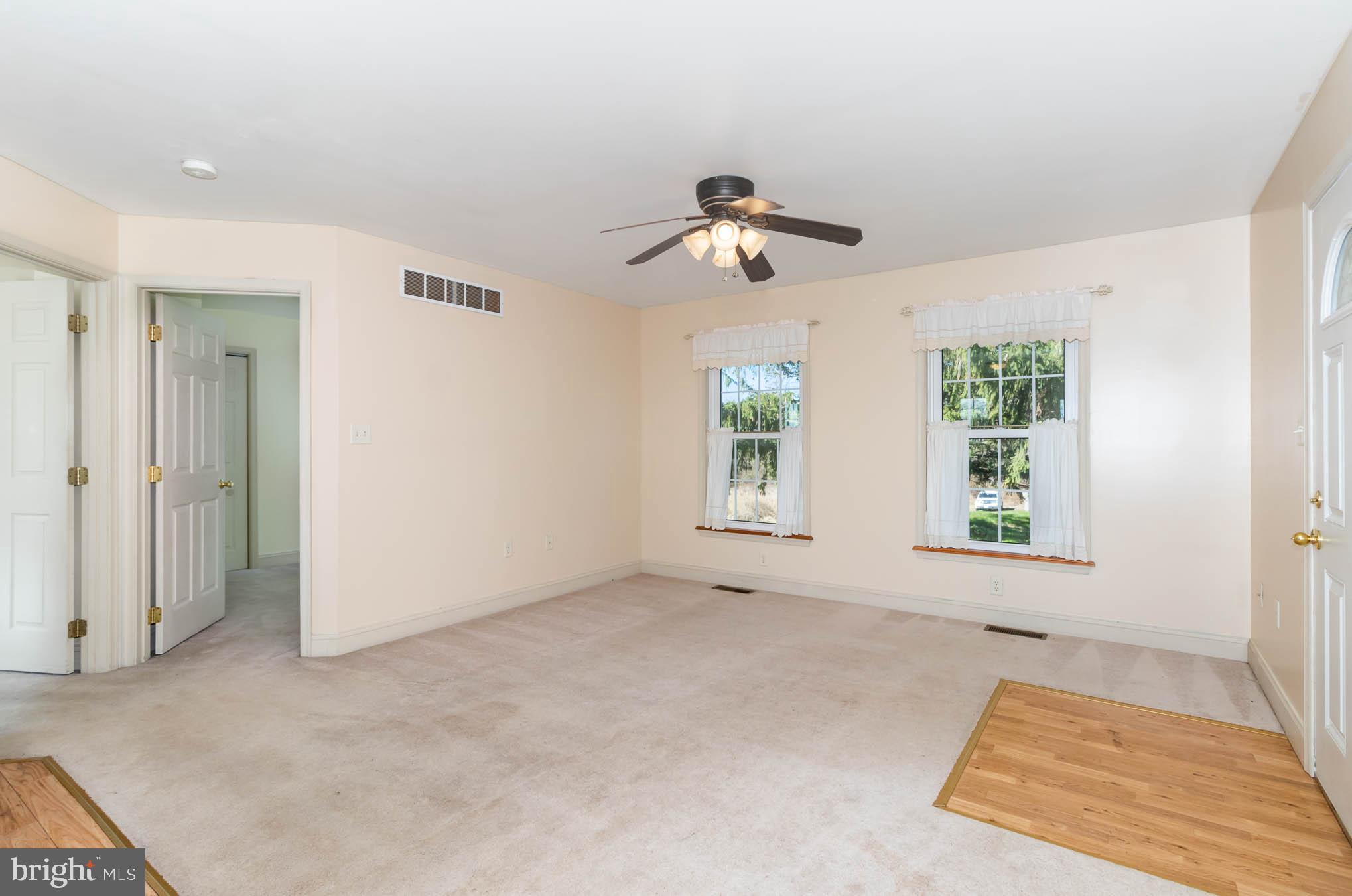 560 Old Quaker Road Lewisberry, PA 17339 - Photo 12 of 33