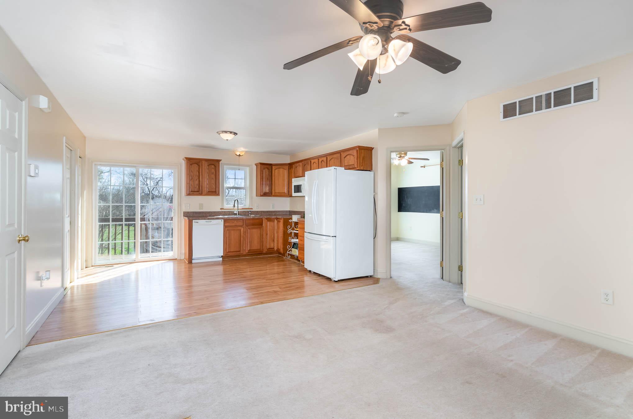 560 Old Quaker Road Lewisberry, PA 17339 - Photo 14 of 33
