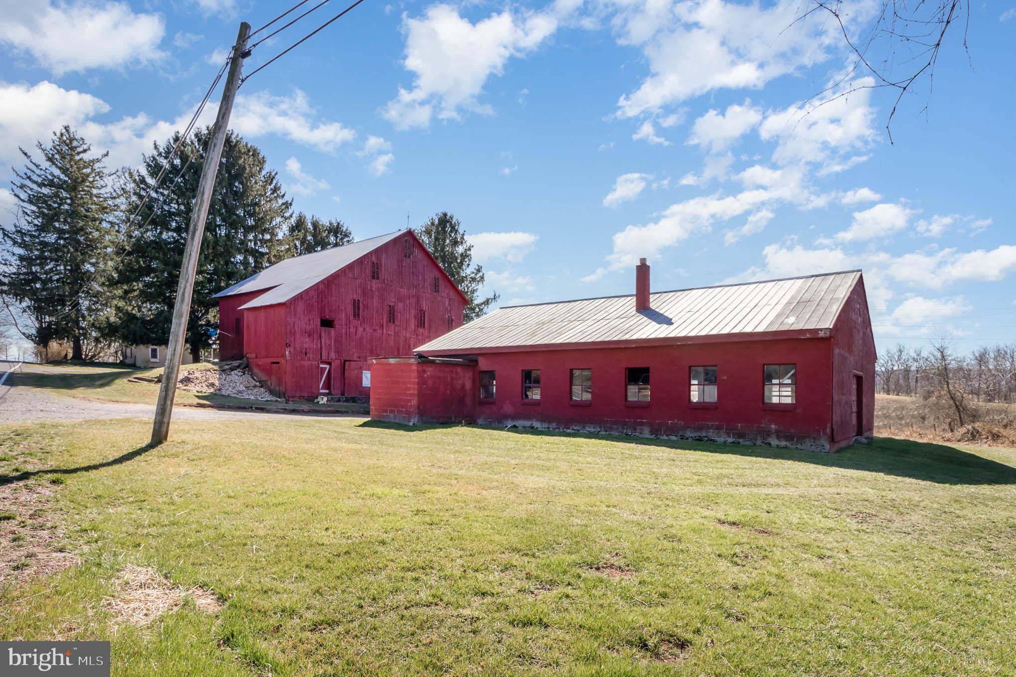 560 Old Quaker Road Lewisberry, PA 17339 - Photo 30 of 33