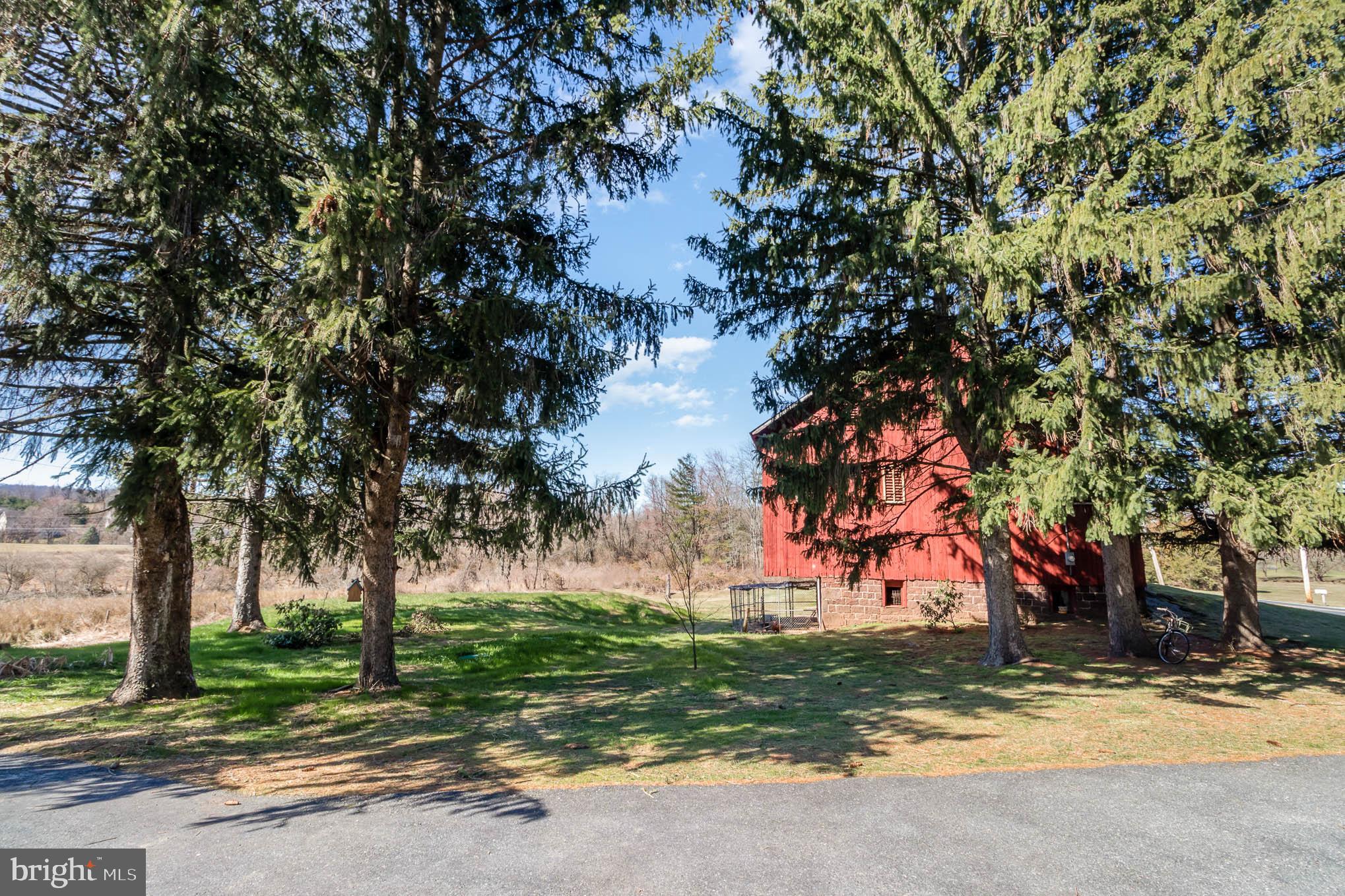 560 Old Quaker Road Lewisberry, PA 17339 - Photo 32 of 33