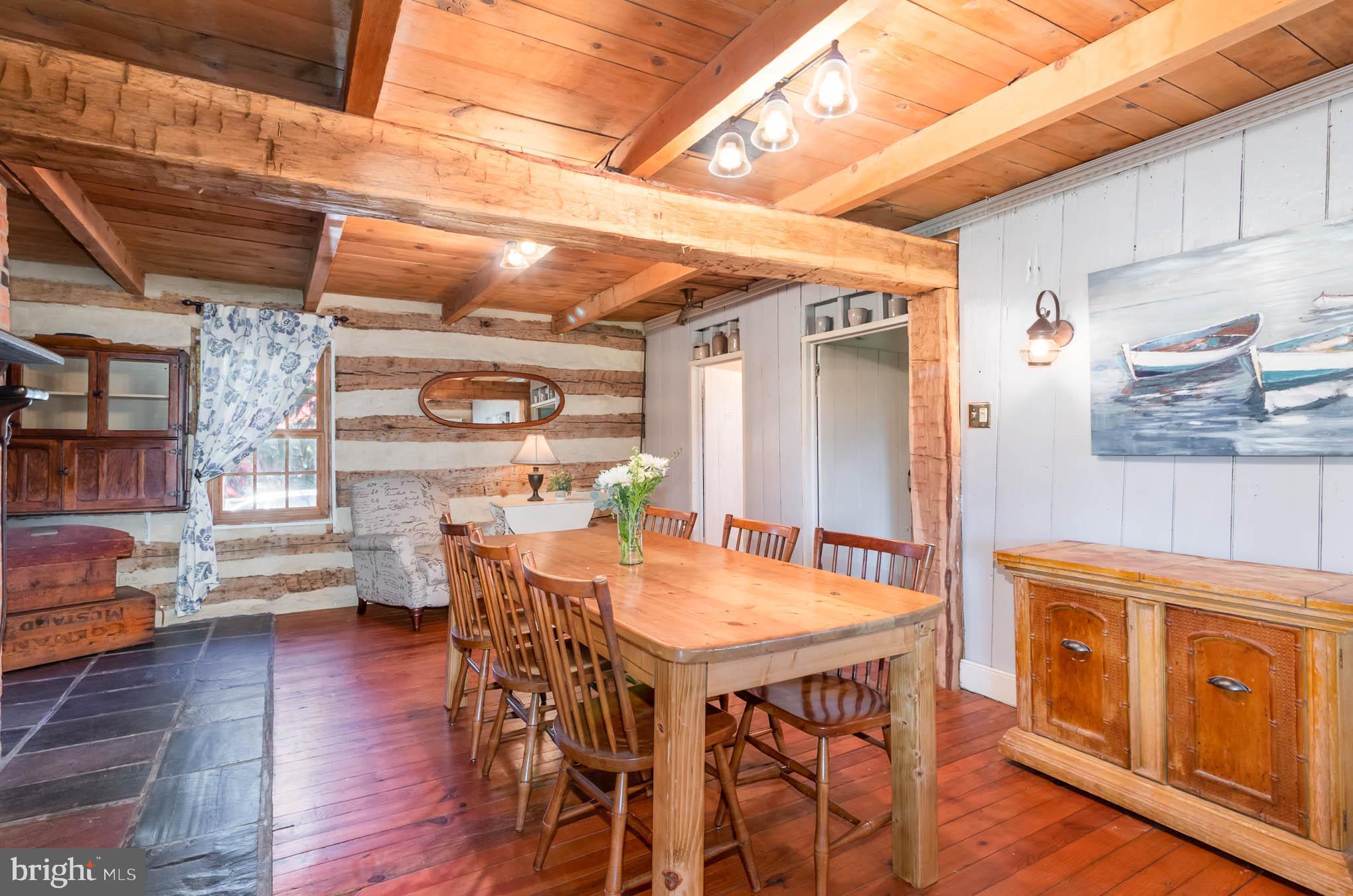 560 Old Quaker Road Lewisberry, PA 17339 - Photo 4 of 33