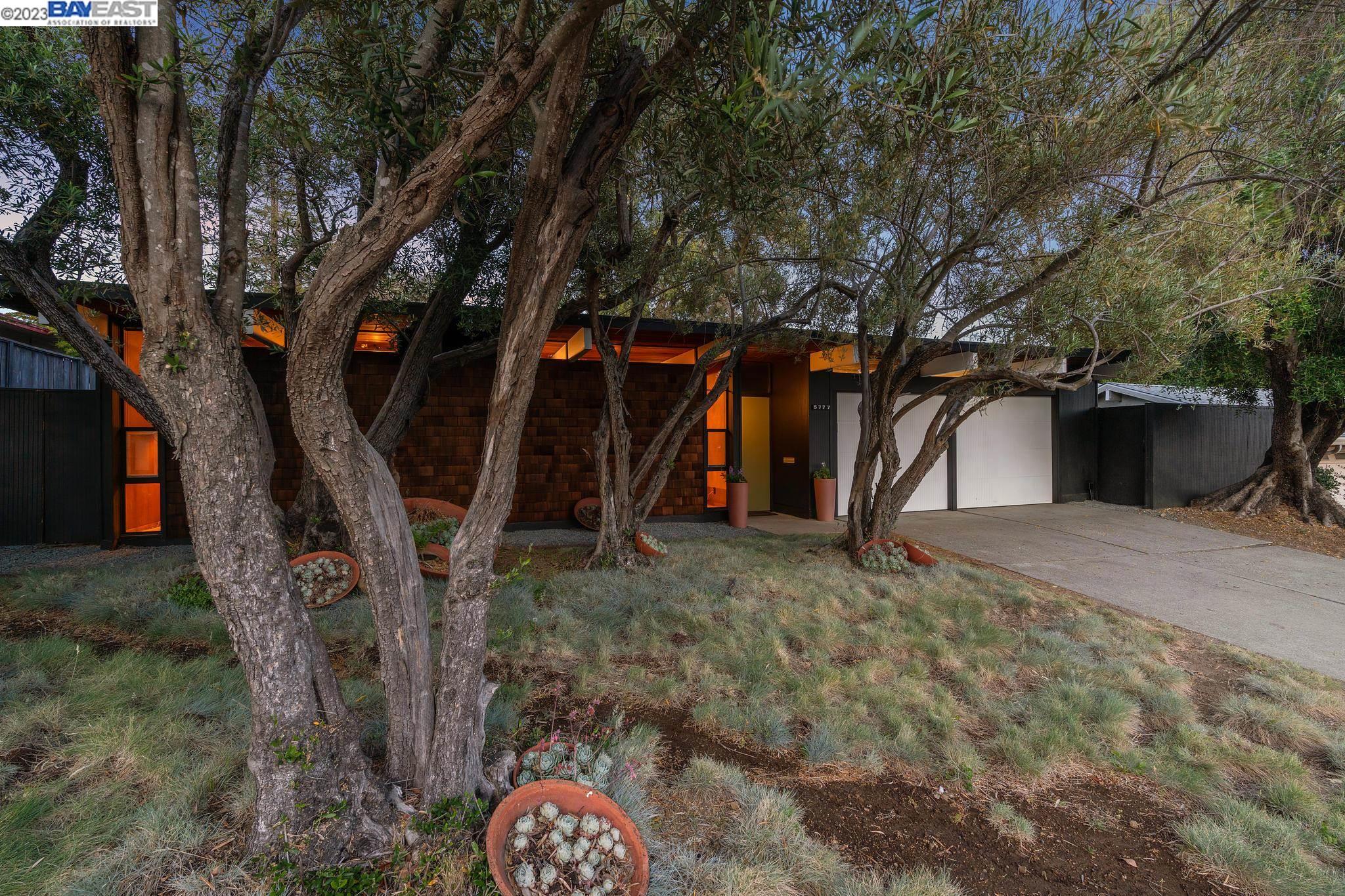 5777 Greenridge Road Castro Valley, CA 94552 - Photo 1 of 1 Gallery Image 1