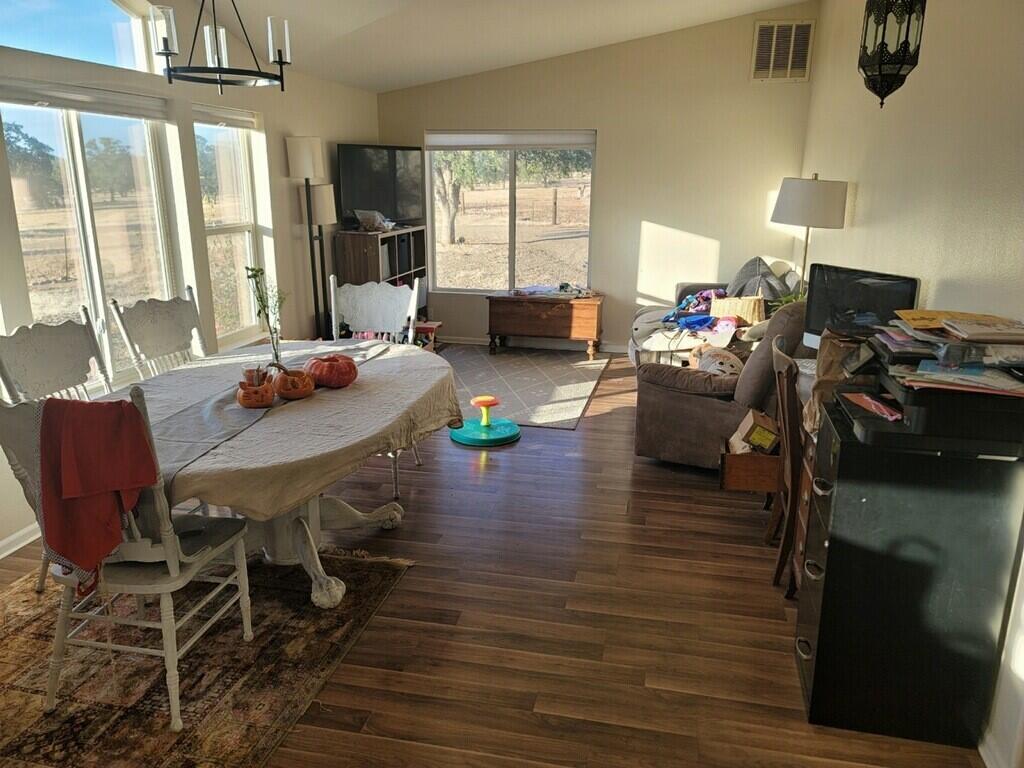 7255 Hyrax Road Shingletown, CA 96088 - Photo 44 of 77 7255 living room