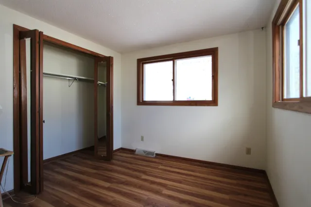 $130,000 | 1720 East Lawn Drive, Savanna, IL 61074