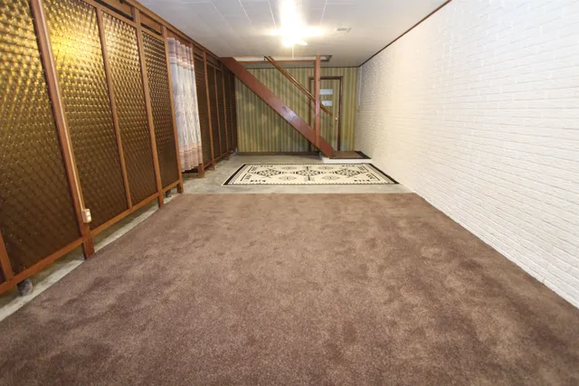 $130,000 | 1720 East Lawn Drive, Savanna, IL 61074