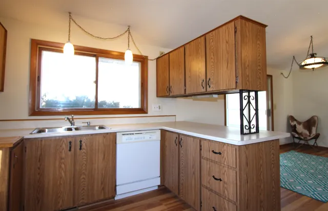 $130,000 | 1720 East Lawn Drive, Savanna, IL 61074