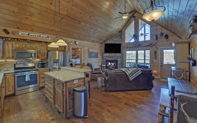 $766,777 | 101 Hideaway Trail, Copperhill, TN 37317