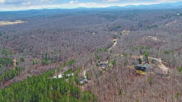 $766,777 | 101 Hideaway Trail, Copperhill, TN 37317