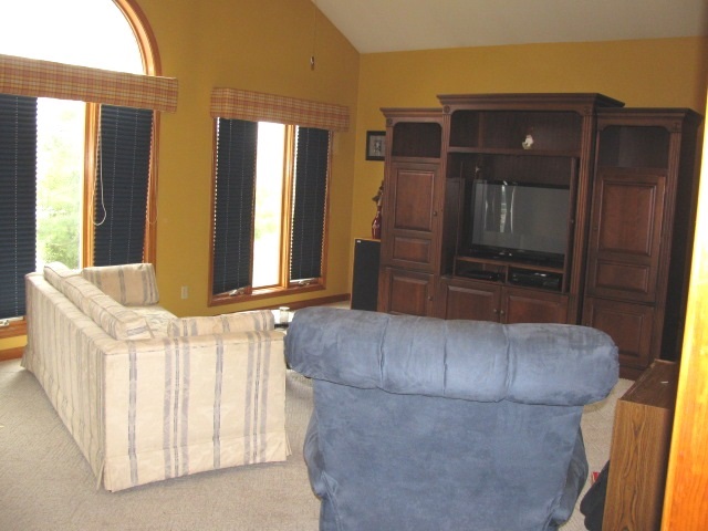 6920 Benthall Road Mount Vernon, IN 47620 - Photo 6 of 30 Gallery Image 6