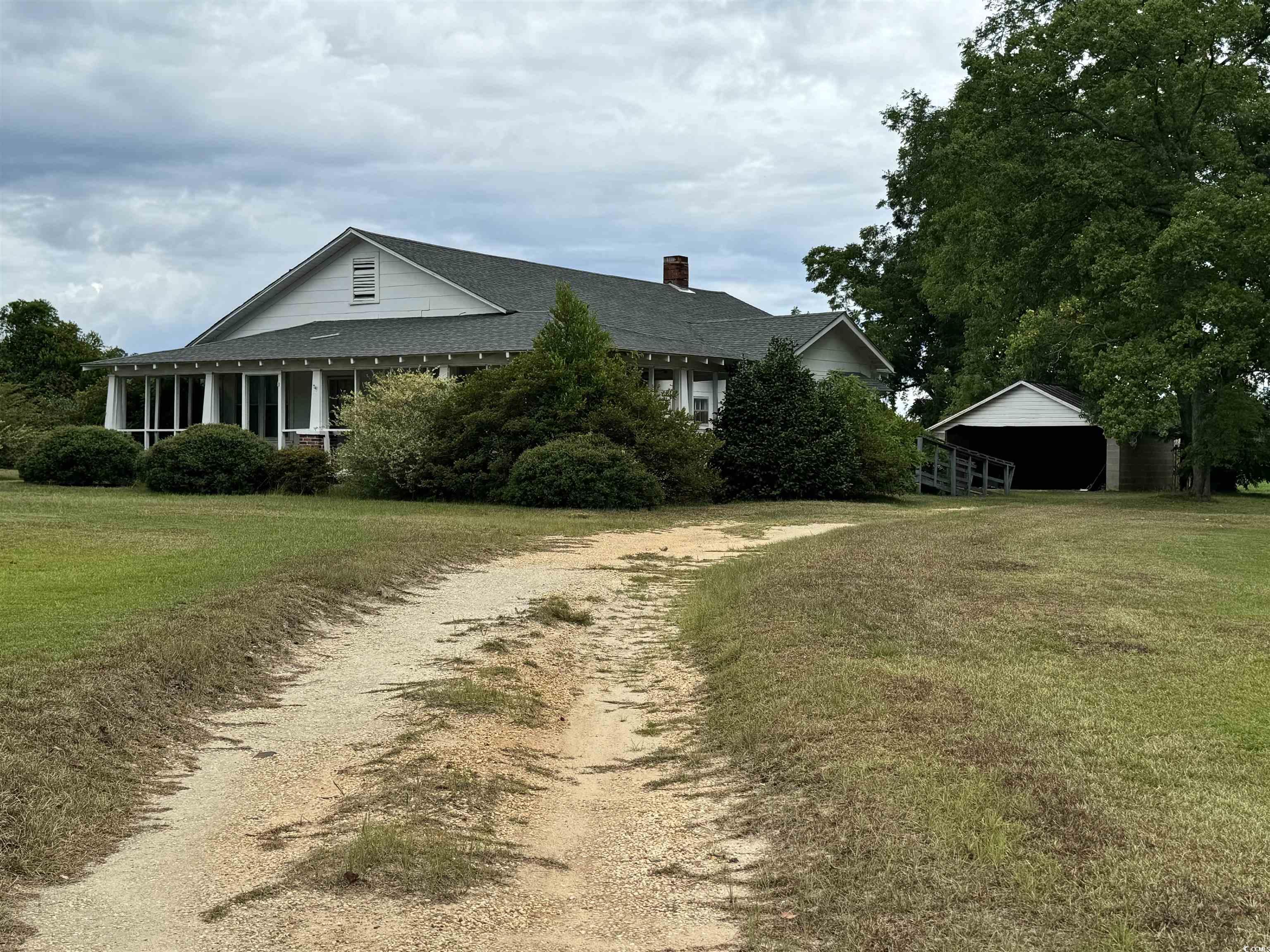 3930 Highway 917 Mullins, SC 29574 - Photo 11 of 18