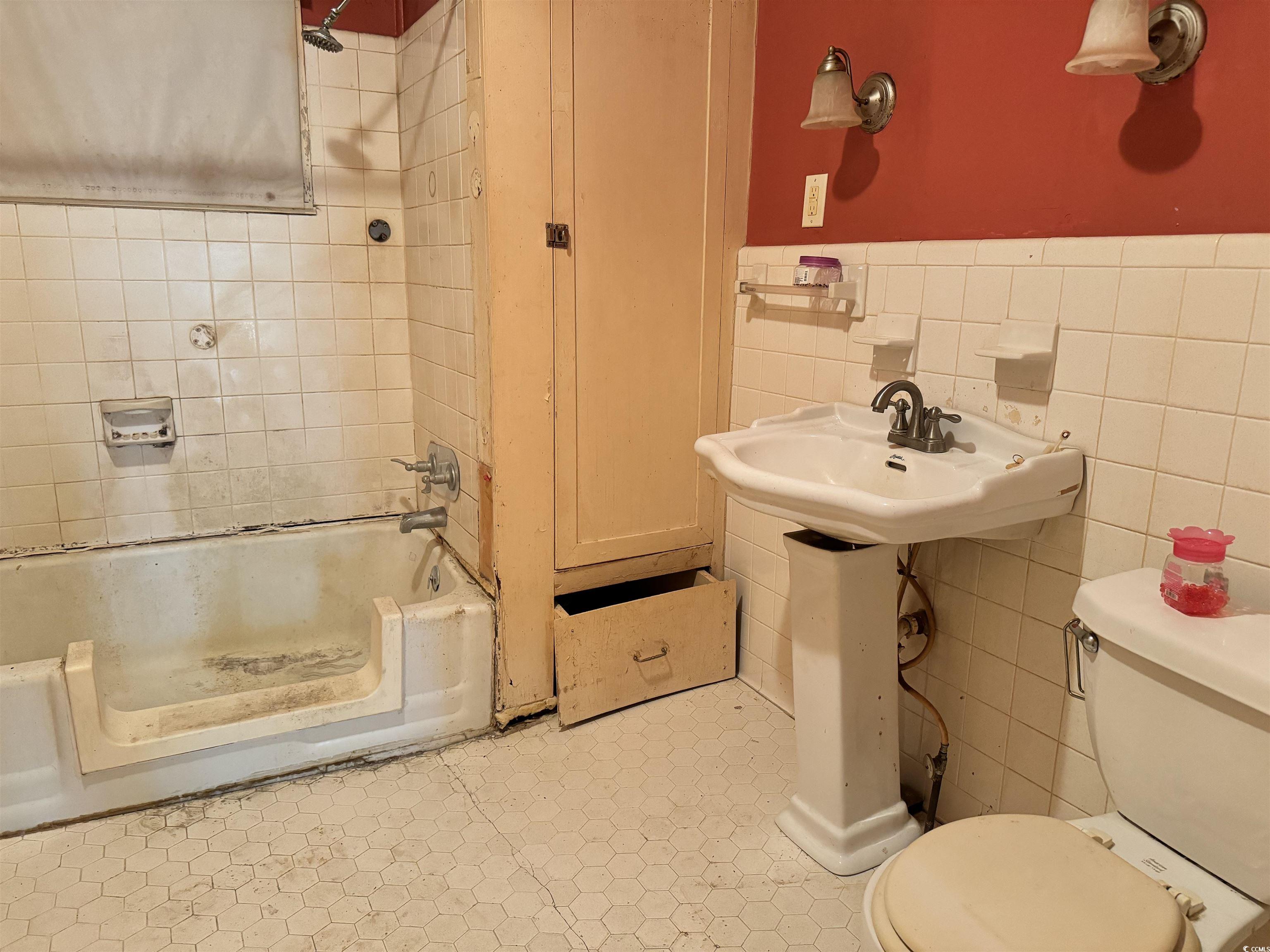 3930 Highway 917 Mullins, SC 29574 - Photo 4 of 18