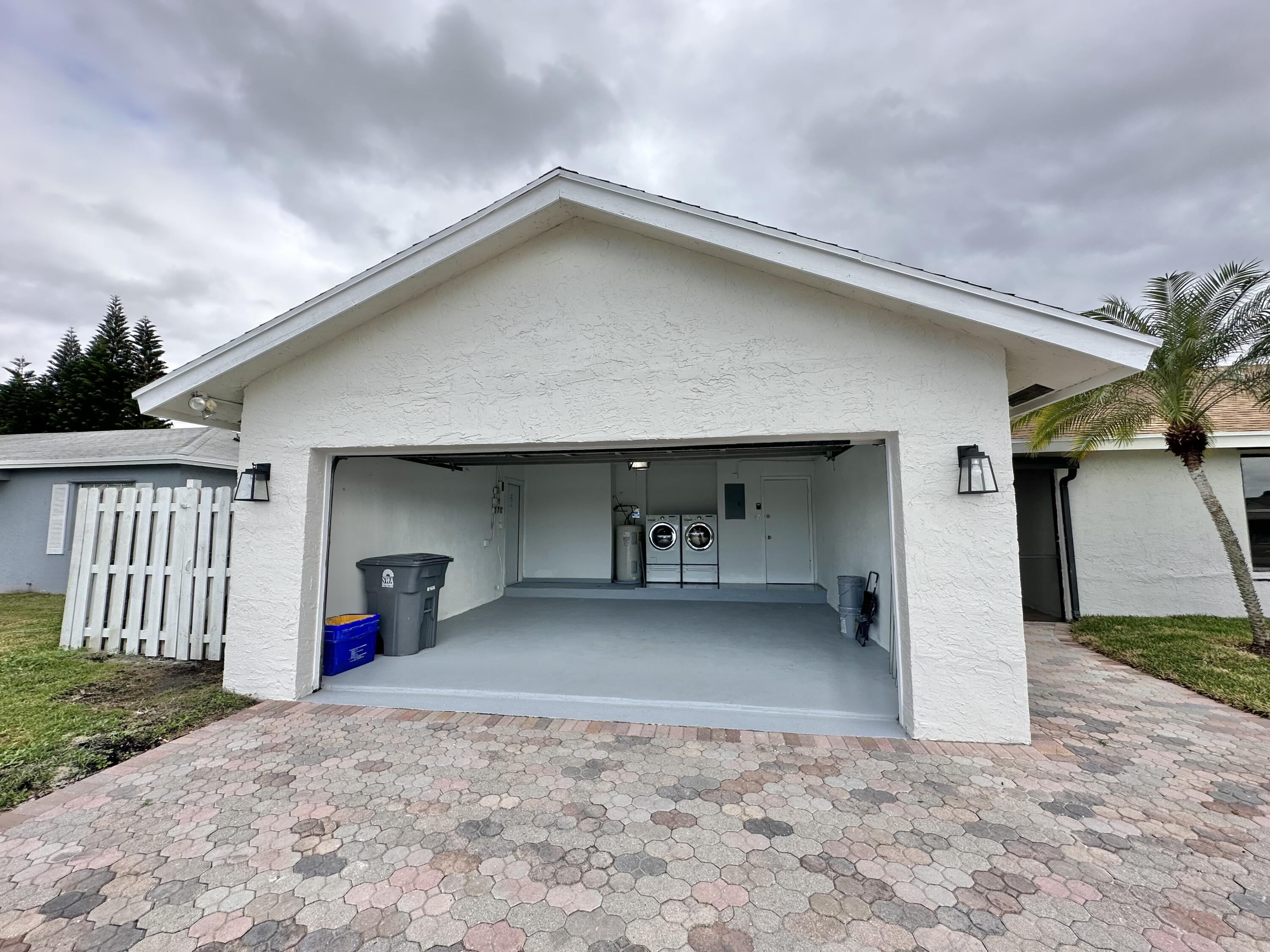 9291 Gettysburg Road Boca Raton, FL 33434 - Photo 2 of 30 House-007