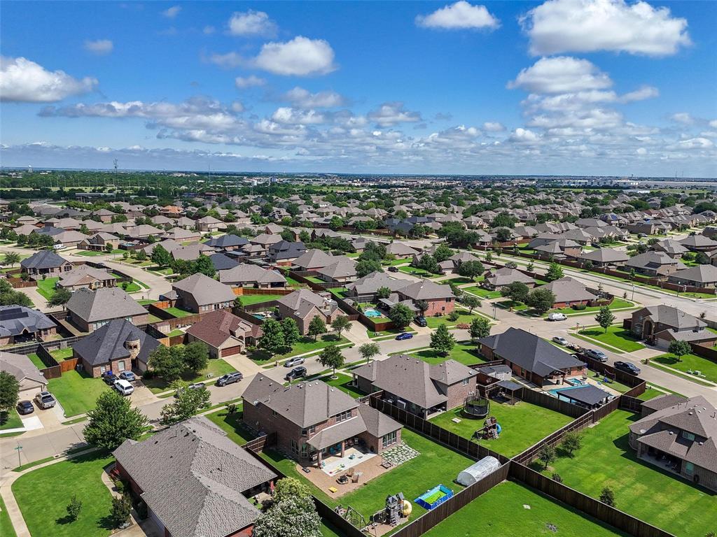 408 Mission Drive Forney, TX 75126 - Photo 35 of 40 Aerial perspective of suburban area