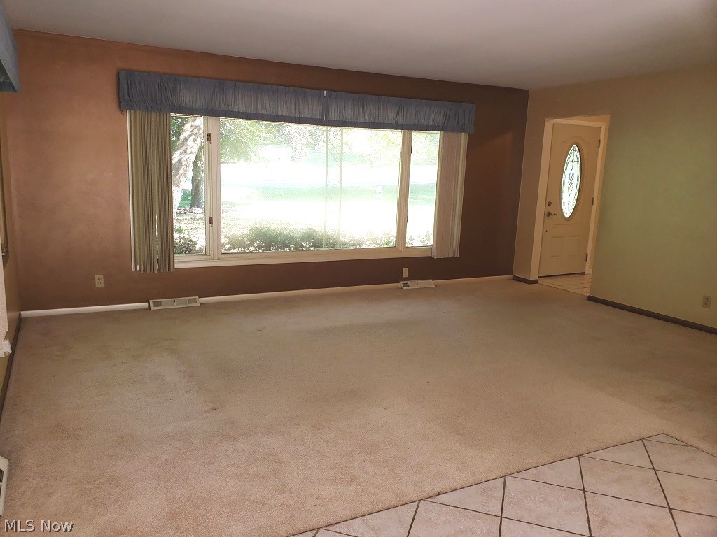 4450 Ridgewood Road Akron, OH 44321 - Photo 6 of 31