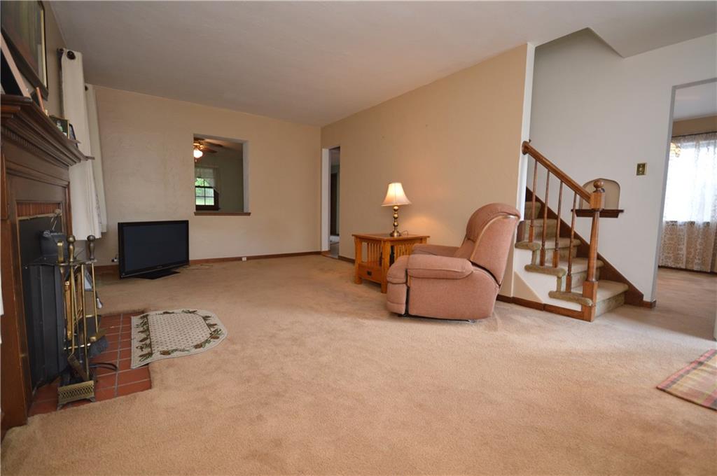 163 Gass Road Pittsburgh, PA 15229 - Photo 12 of 25 Gallery Image 12