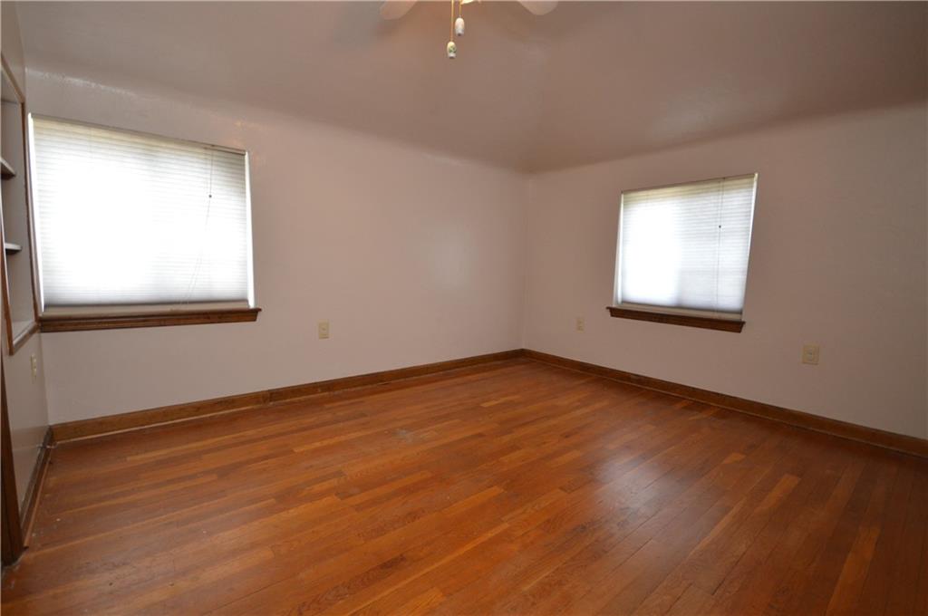 163 Gass Road Pittsburgh, PA 15229 - Photo 21 of 25 Gallery Image 21