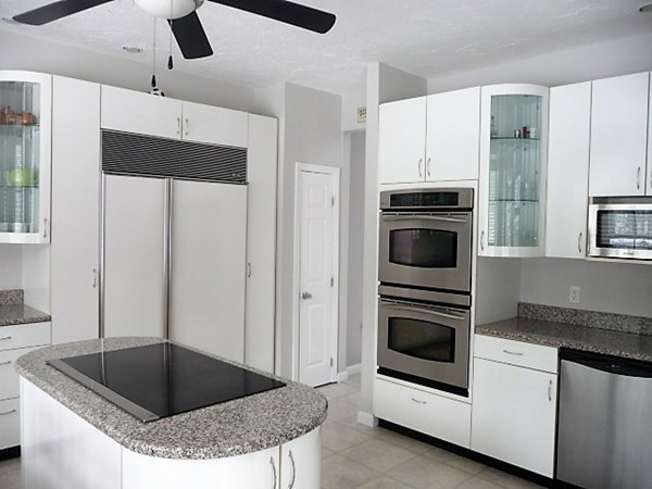 11 King Philip Road Sharon, MA 02067 - Photo 10 of 23 Gallery Image 10