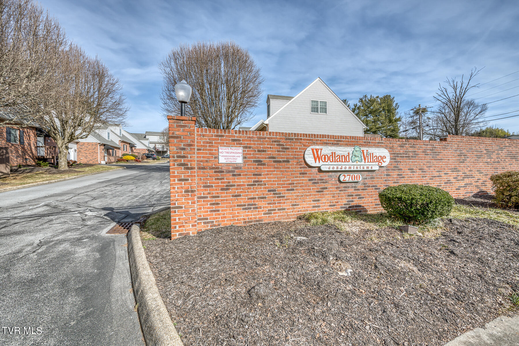 2700 Indian Ridge Road, Unit 42 Johnson City, TN 37604 - Photo 3 of 24 2700 Indian Ridge Rd #42 2
