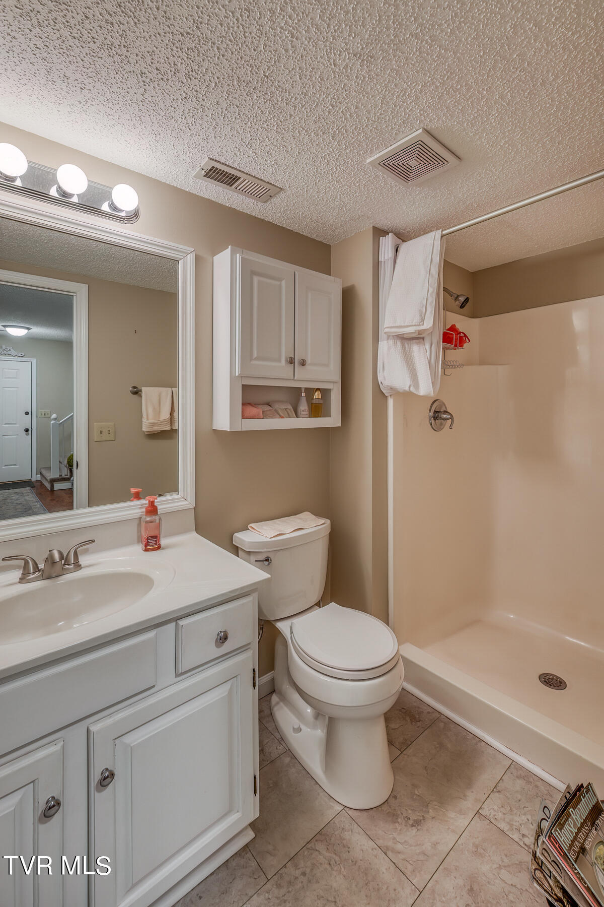 2700 Indian Ridge Road, Unit 42 Johnson City, TN 37604 - Photo 8 of 24 2700 Indian Ridge Rd #42 8