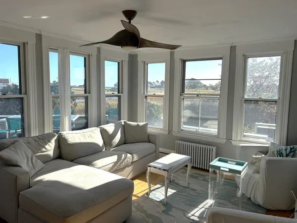$3,400 | 10 Sea Road, North Hampton, NH 03862