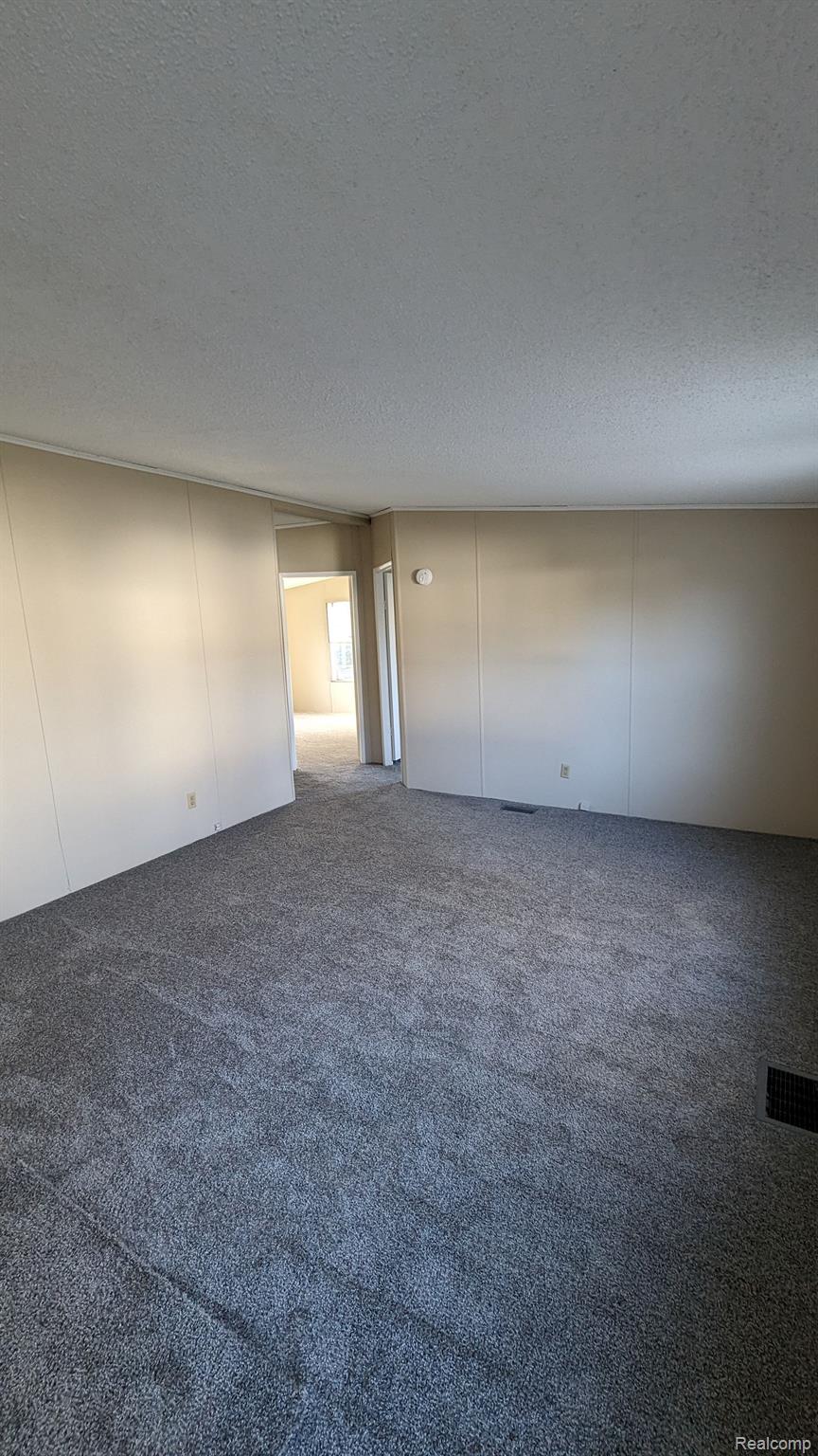 6227 Kenbrook Road Lansing, MI 48911 - Photo 8 of 24 PRIMARY BED