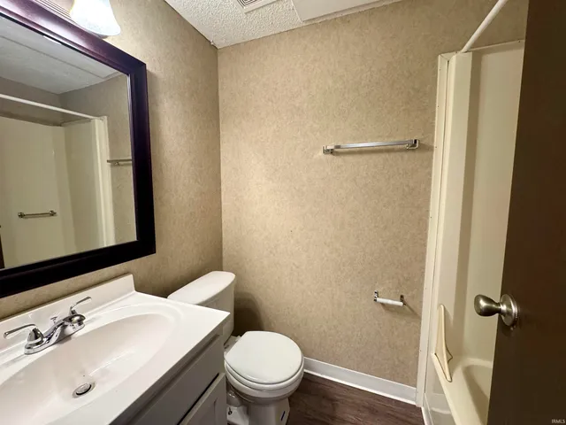 $875 | 3126 South Acadia Court, Bloomington, IN 47401