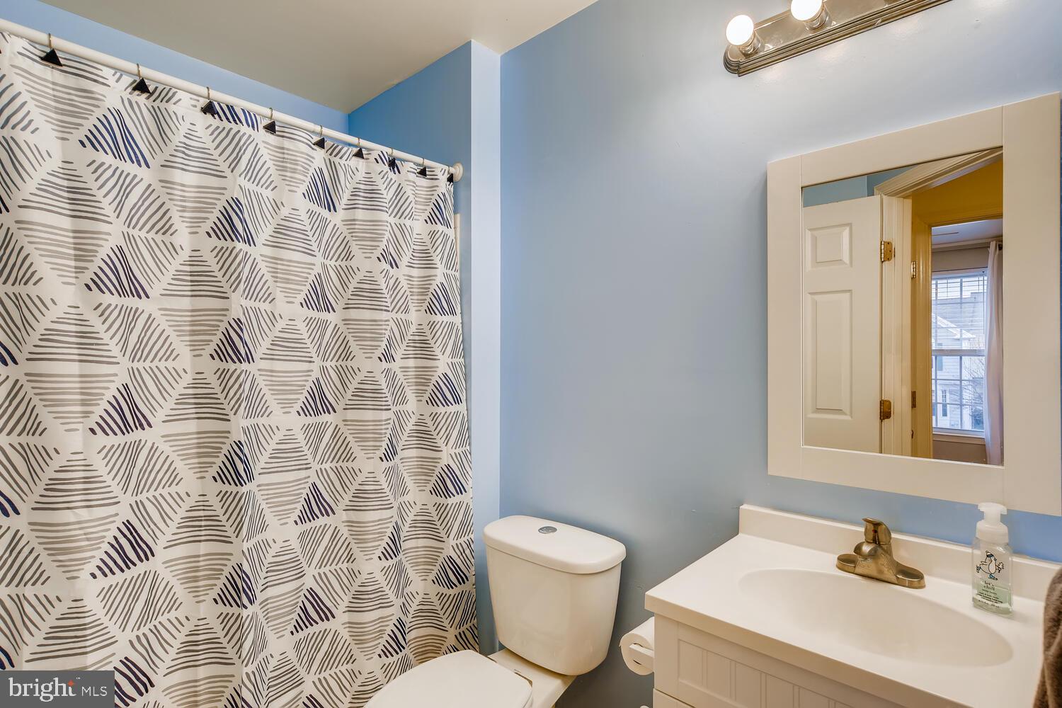 4408 Cole Farm Road Nottingham, MD 21236 - Photo 17 of 27 BATHROOM #2