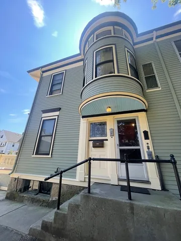 $1,700 | 11 Montague Street, Unit 3, Boston, MA 02124