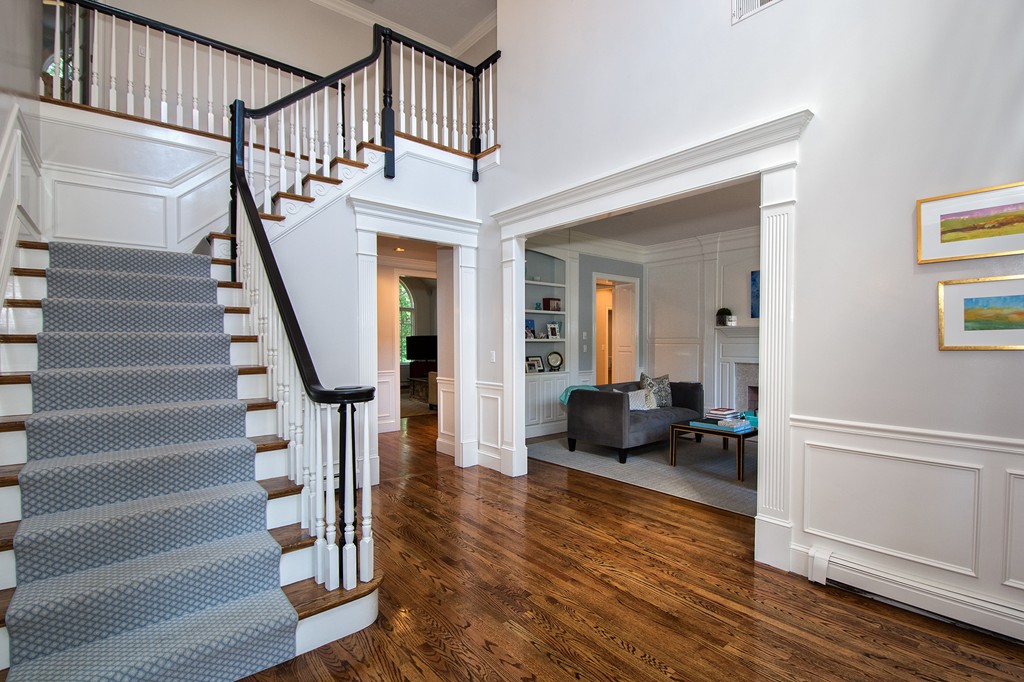 10 Pinecrest Road Hingham, MA 02043 - Photo 9 of 29 Gallery Image 9