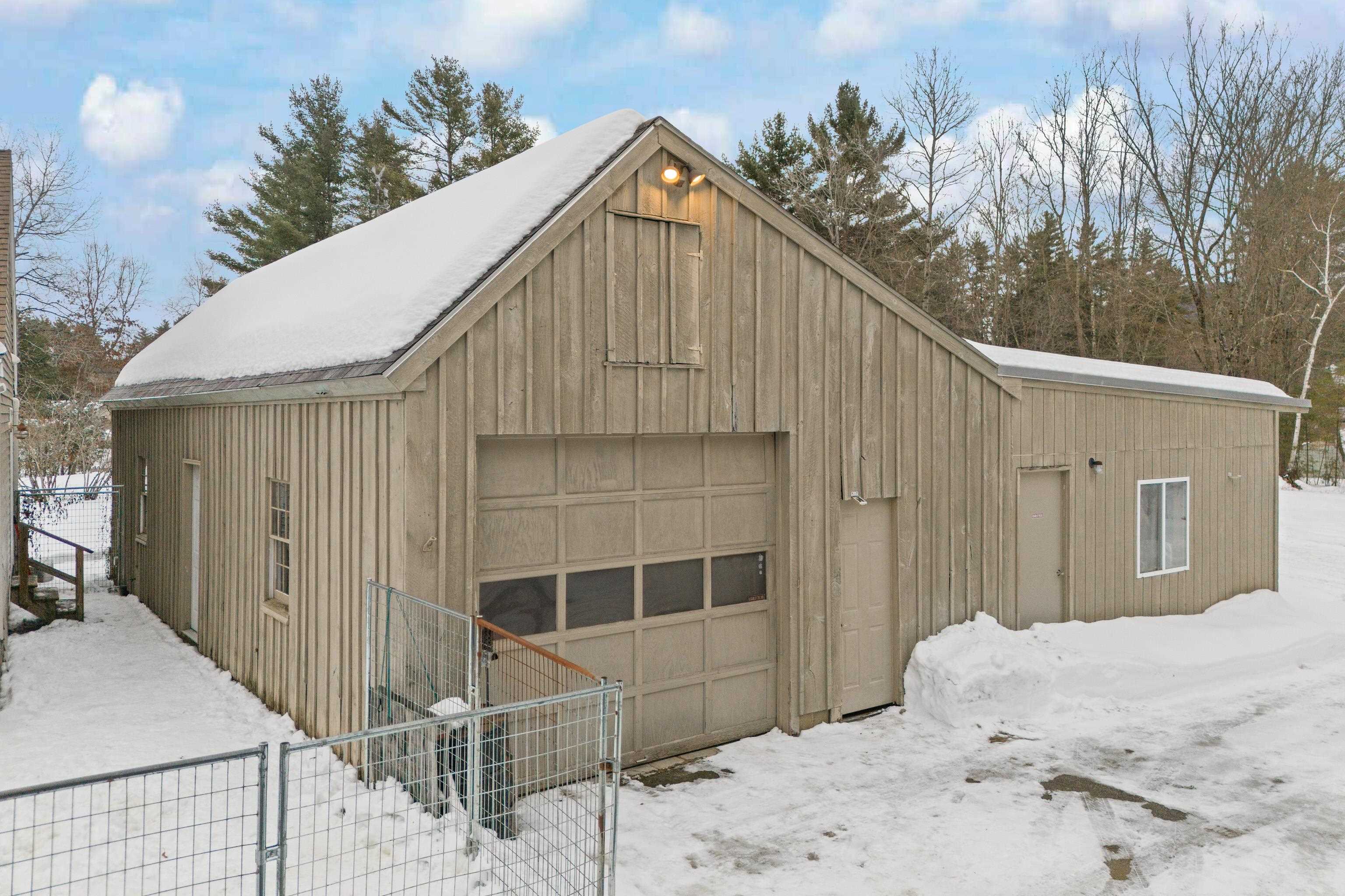 129 New Boston Road Goffstown, NH 03045 - Photo 10 of 46