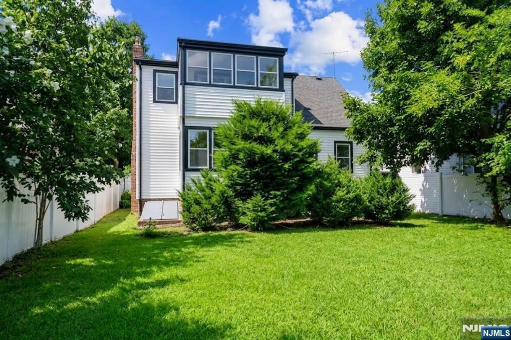 422 Union Avenue Rutherford, NJ 07070 - Photo 46 of 47 Gallery Image 46