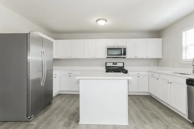 $2,220 | 15111 Western Skies Drive, Houston, TX 77086