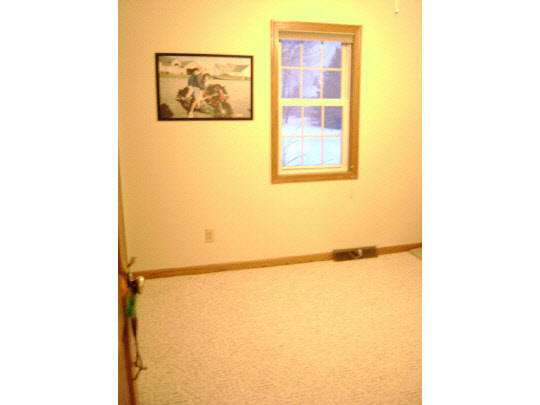 6115 Upper Ridge Way Roscoe, IL 61073 - Photo 8 of 9 Gallery Image 8