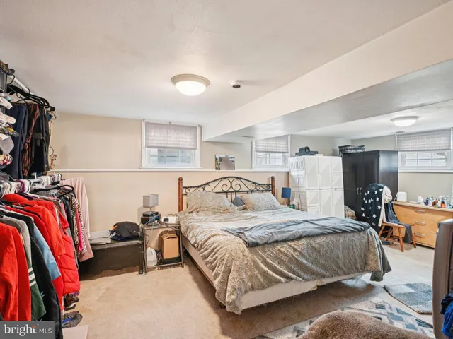 $350,000 | 170 Scottfield Drive, Newark, DE 19713