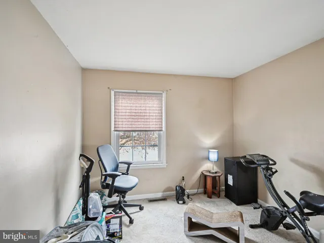 $350,000 | 170 Scottfield Drive, Newark, DE 19713