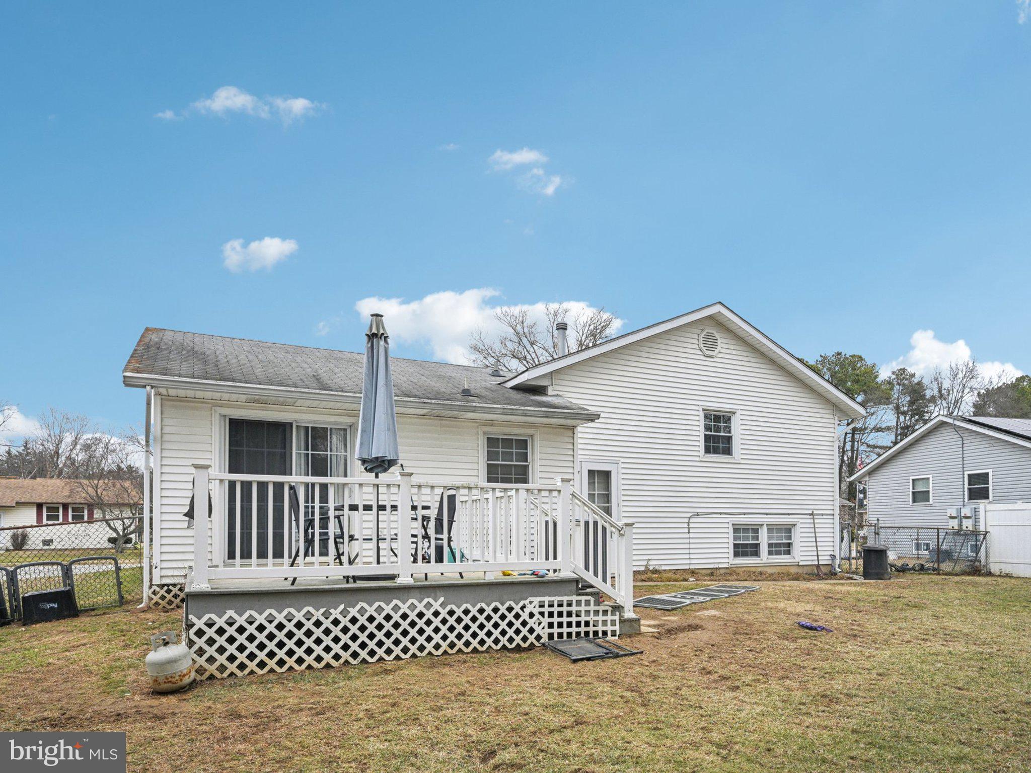 170 Scottfield Drive Newark, DE 19713 - Photo 25 of 28 a view of a house with a patio