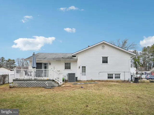 $350,000 | 170 Scottfield Drive, Newark, DE 19713
