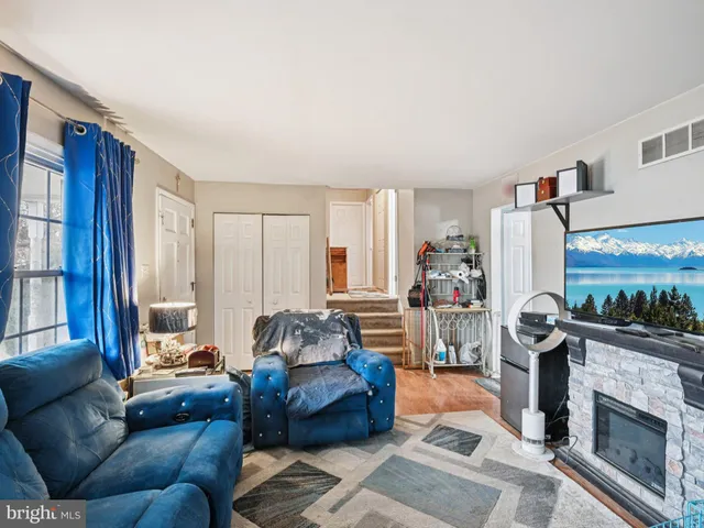 $350,000 | 170 Scottfield Drive, Newark, DE 19713