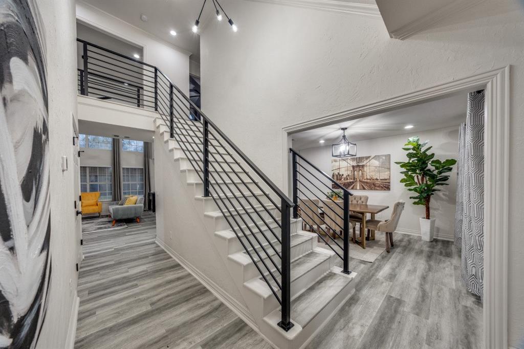 3304 Inwood Road Dallas, TX 75235 - Photo 4 of 24 a view of entryway and hall