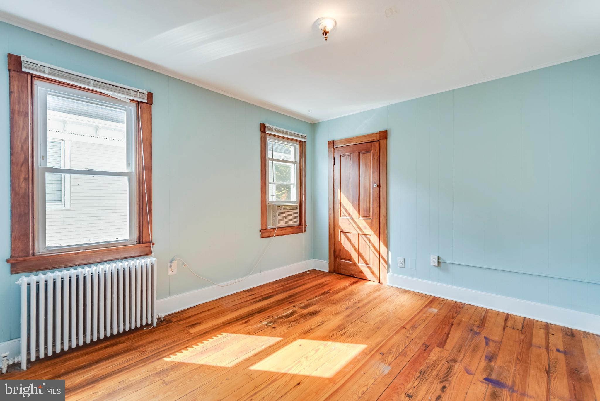 52 Madison Place Annapolis, MD 21401 - Photo 24 of 37 Upper level bedroom 2