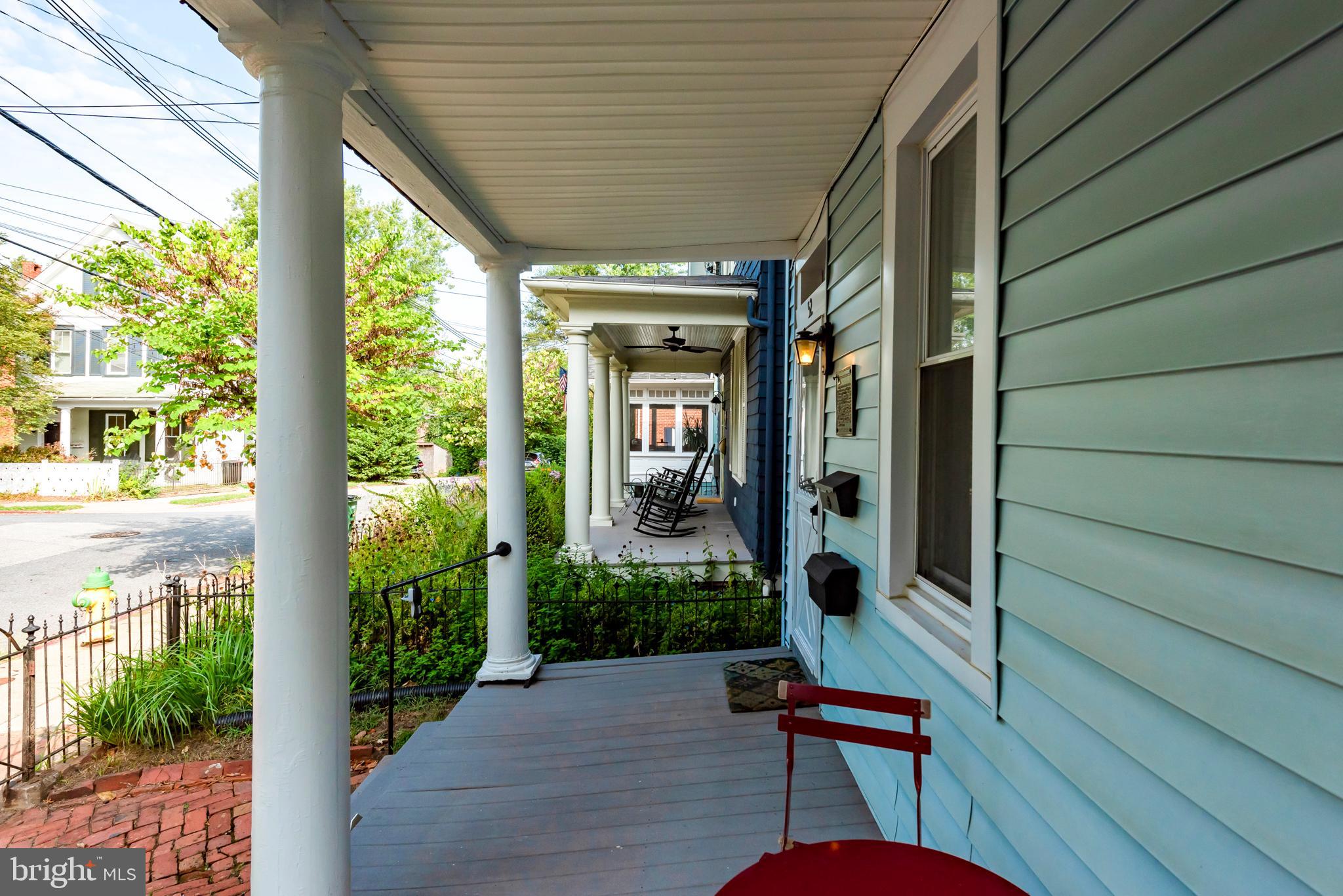 52 Madison Place Annapolis, MD 21401 - Photo 7 of 37 Enjoy morning coffee or evening cocktails