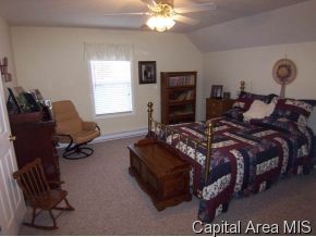 2045 West Jefferson Street Springfield, IL 62702 - Photo 11 of 12 Gallery Image 11