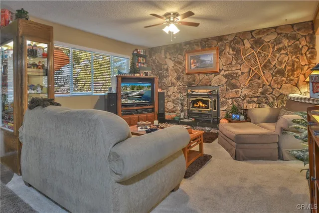 $435,000 | 611 Rose Lane, Twin Peaks, CA 92391