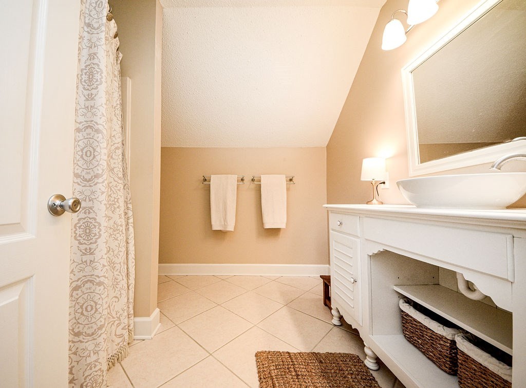 619 Eads Bluff Road Northwest Georgetown, TN 37336 - Photo 45 of 67 a bathroom with a bathtub and shower