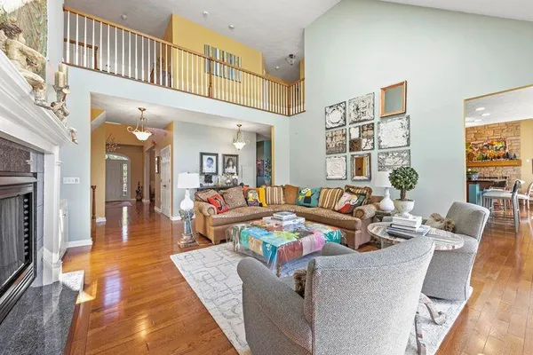 $1,199,900 | 4097 Manor Oaks Court, Murrysville, PA 15632