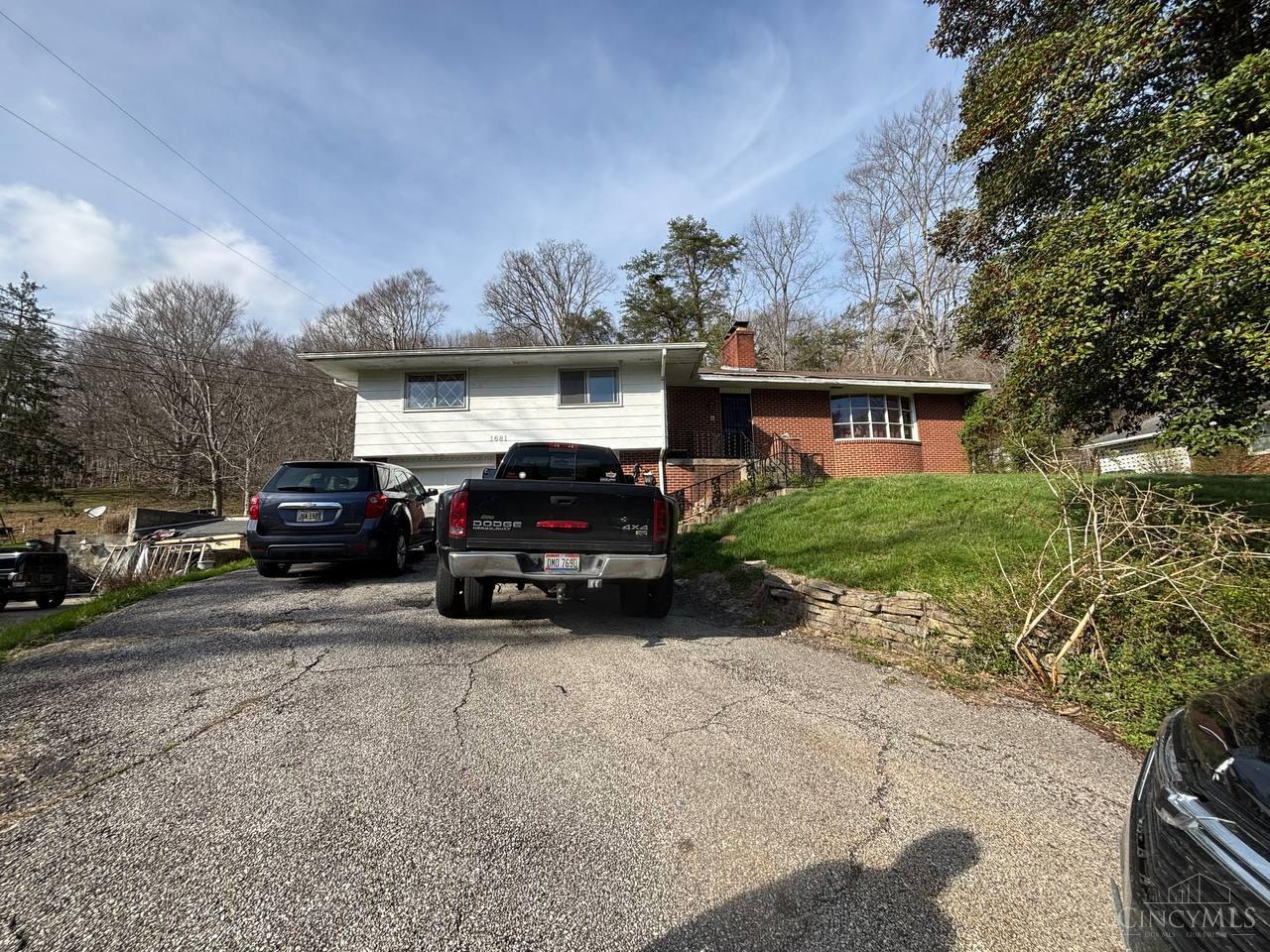 1681 Rosemount Road Portsmouth, OH 45662 - Photo 1 of 33