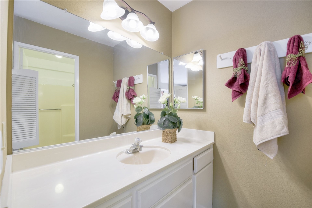 4652 Mystik Road Oceanside, CA 92056 - Photo 15 of 24