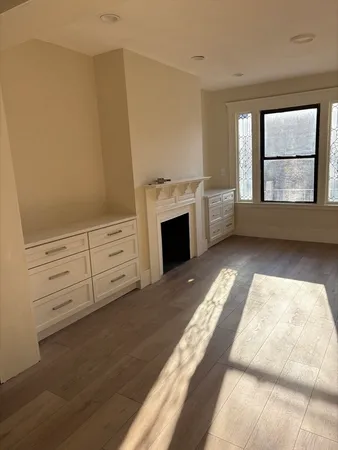 $2,950 | 1672 Beacon Street, Unit 2A, Brookline, MA 02445