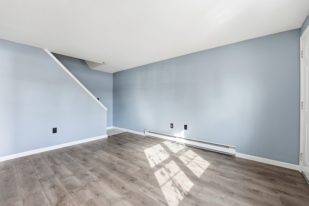 269 Chicopee Street, Unit 6 Chicopee, MA 01013 - Photo 11 of 33