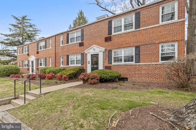 $1,950 | 235 North George Mason Drive, Unit 2354, Arlington, VA 22203